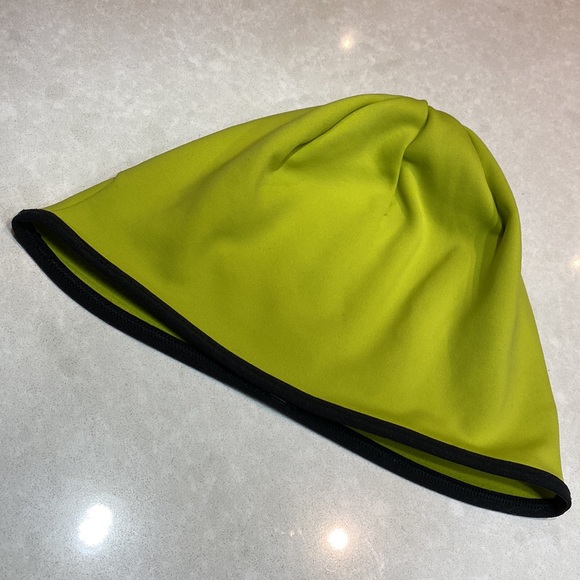 Lululemon Cold Terrain Run Beanie Yellow (One Size)⭐️⭐️⭐️⭐️ - Picture 5 of 16